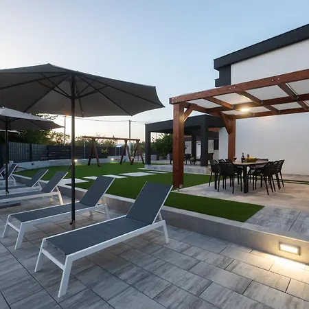 Lux Dujam With A Heated Swimming Pool, Near Zadar Villa