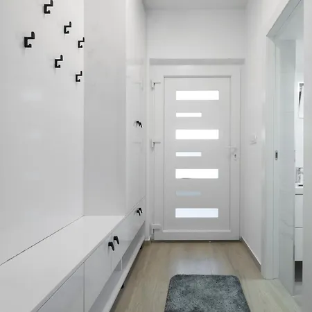 Lux Dujam With A Swimming Pool Near Zadar Villa Suhovare