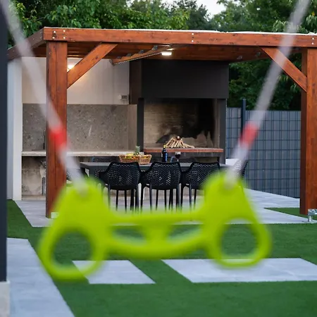 Lux Dujam With A Heated Swimming Pool, Near Zadar Villa *